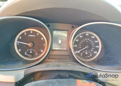 2017 Hyundai Santa Fe Se z USA, uszkodzony, nr VIN KM8SMDHF5HU223387